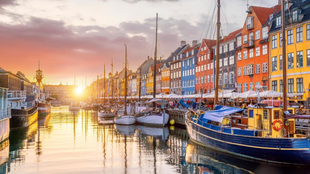 Lejlighed Big 4 Bedroom Flat With Bathtub By Cph Hall Square København