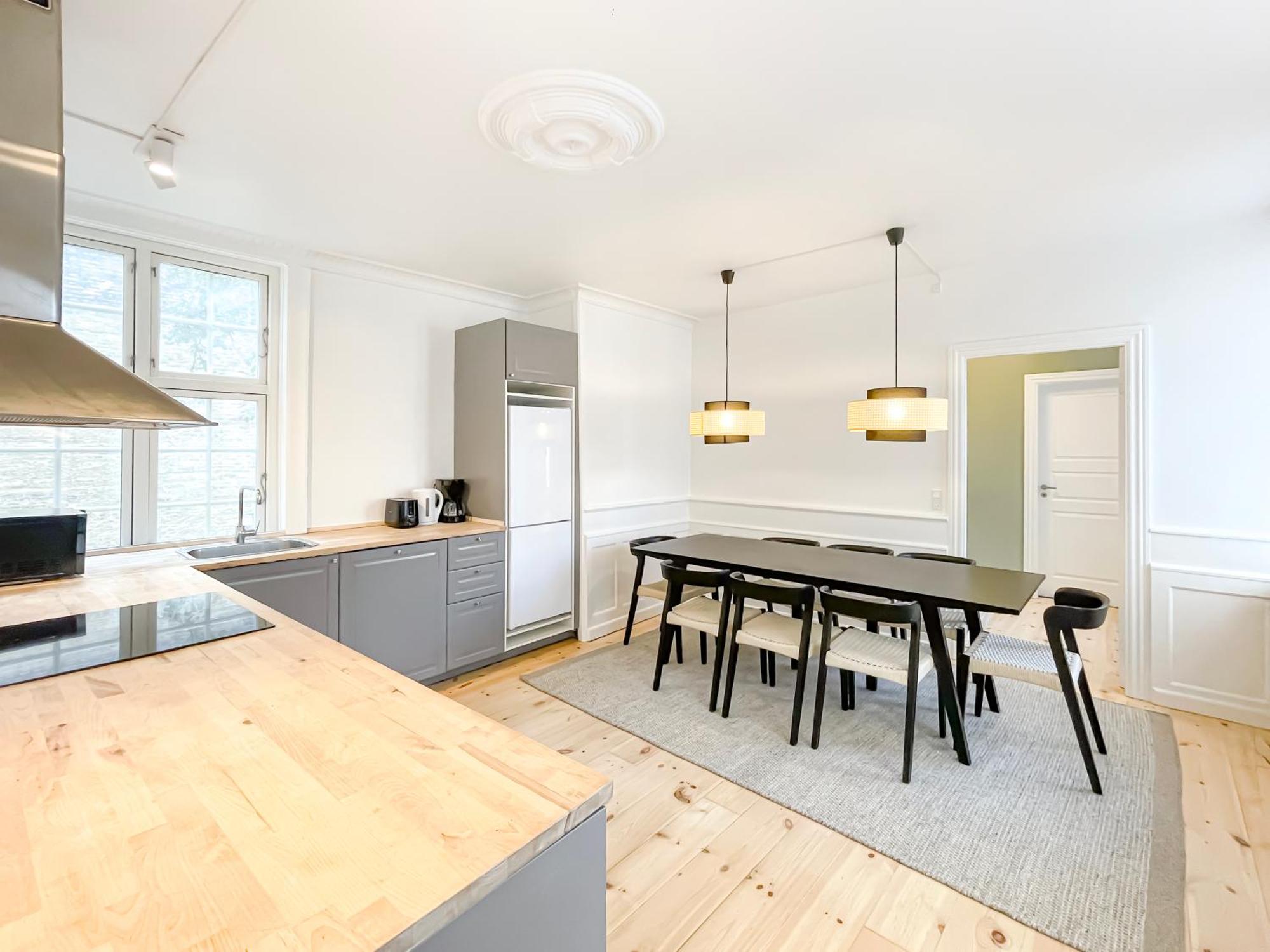Big 4 Bedroom Flat With Bathtub By Cph Hall Square Lejlighed *